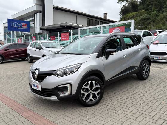RENAULT CAPTUR 1.6 16V SCE FLEX INTENSE X-TRONIC RENAULT CAPTUR 1.6 16V SCE FLEX INTENSE X-TRONIC